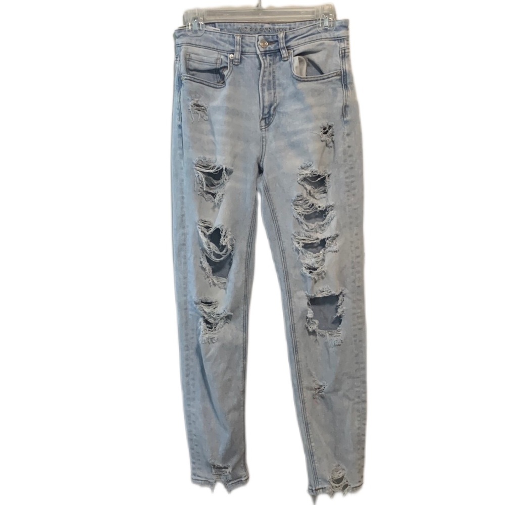 American Eagle Distressed Light Wash Mom Jeans